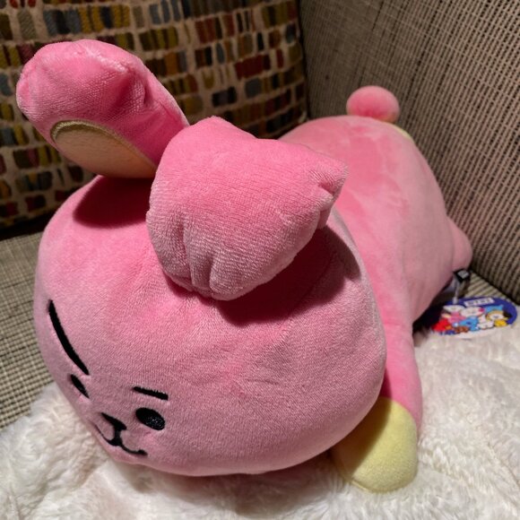 BTS Bangtan BT21 Laying Down Cooky Plush 16'' Line Friends License Pink Soft NWT - Picture 1 of 8